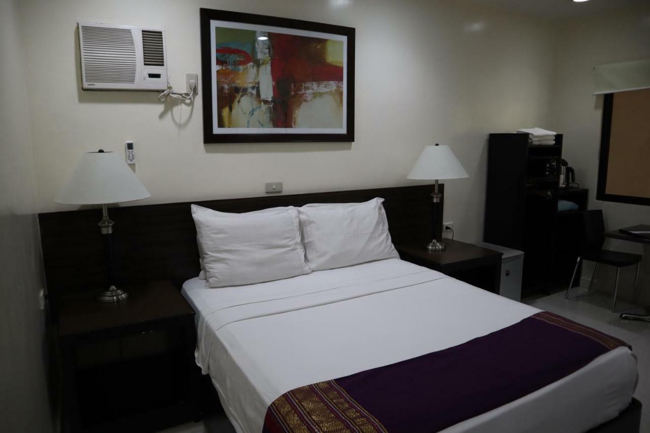 Domicilio Lorenzo Davao City Esterno foto