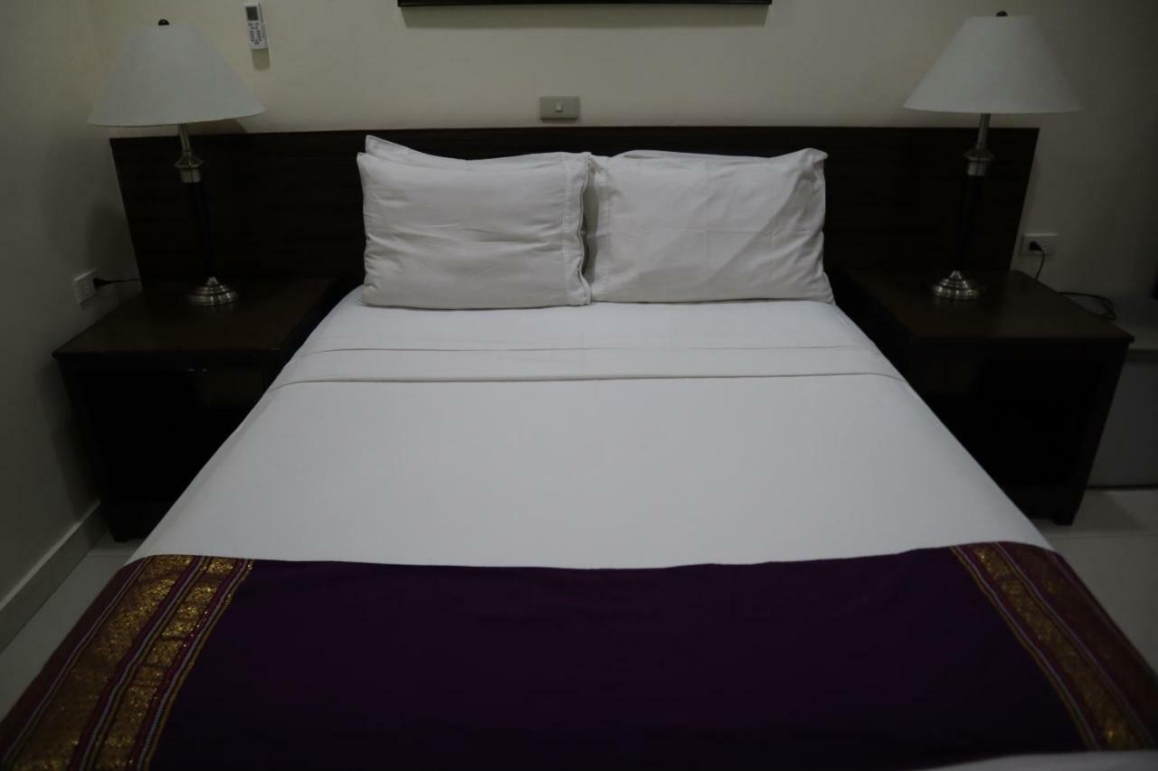 Domicilio Lorenzo Davao City Esterno foto