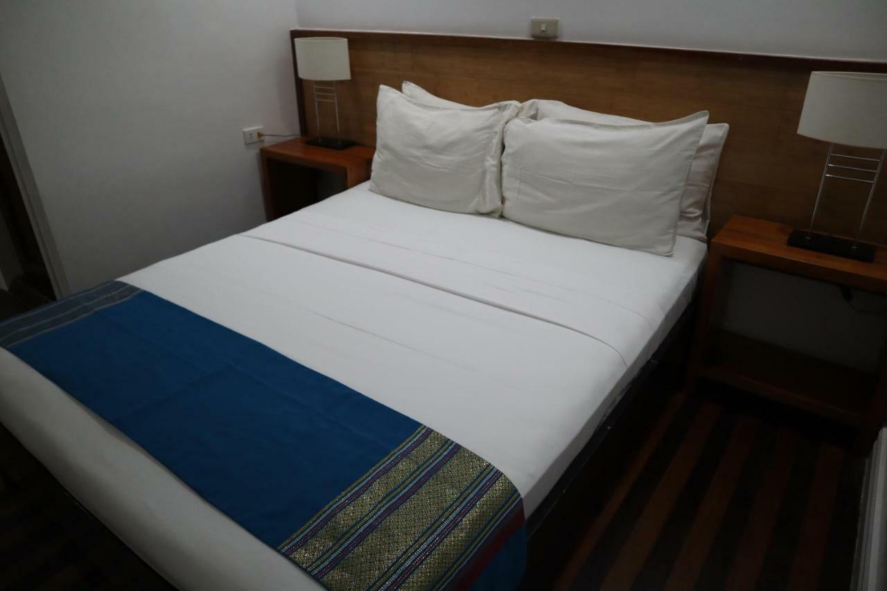Domicilio Lorenzo Davao City Esterno foto