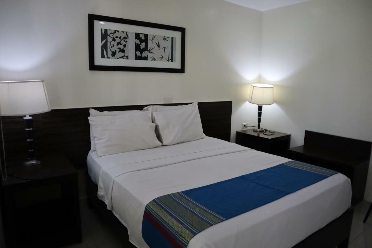 Domicilio Lorenzo Davao City Esterno foto