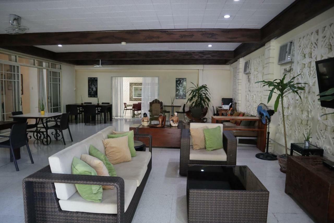 Domicilio Lorenzo Davao City Esterno foto